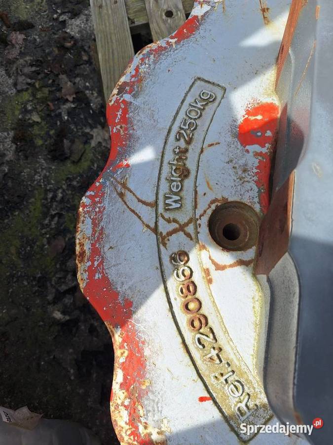 Obciążniki do ciągników MF 250 Koła i wagi Maszewo sprzedam