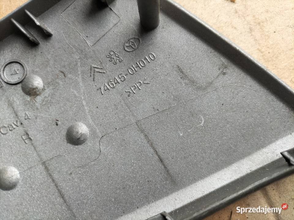 Citroen C1 Peugeot 107 UCHWYT RĄCZKA KLAMKA Kamień-Kolonia sprzedam
