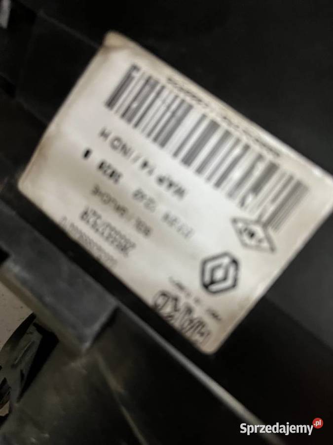 Clio iv komplet lamp tylnych prawa i lewa strona Zabrze