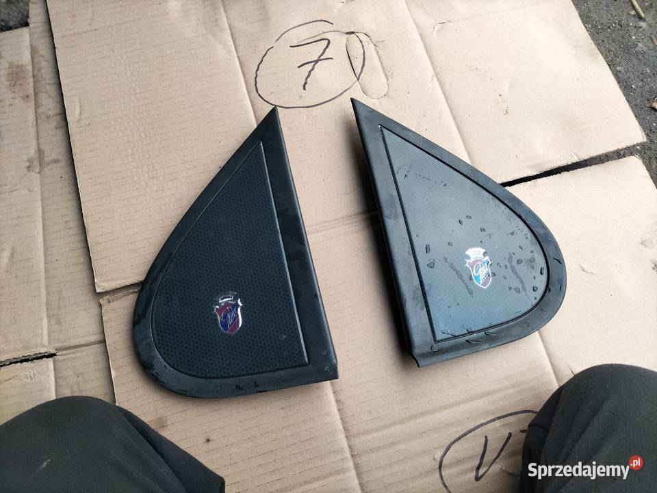 FORD MONDEO MK2 zaśepka emblemat trójkąt drzwi
