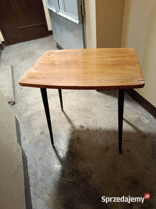 Stolik patyczak PRL Wołomin