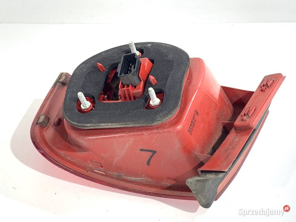 LAMPA LEWY TYŁ VW PASSAT B6 3C5945095C