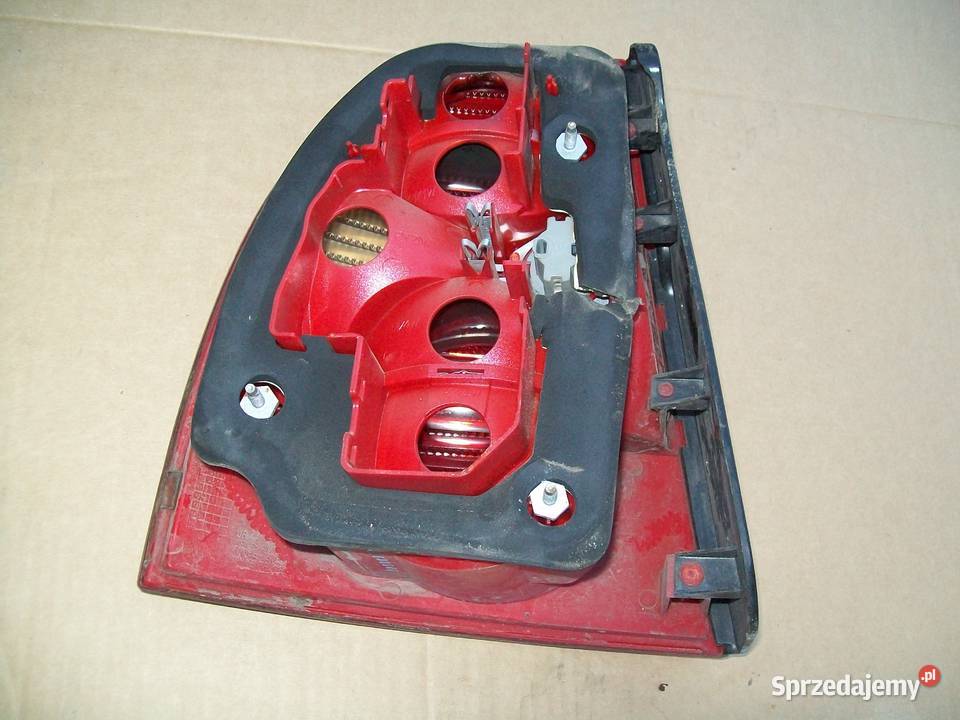 Passat B5 FL Sedan Lampa tylna prawa prawy tyl Mińsk Mazowiecki sprzedam