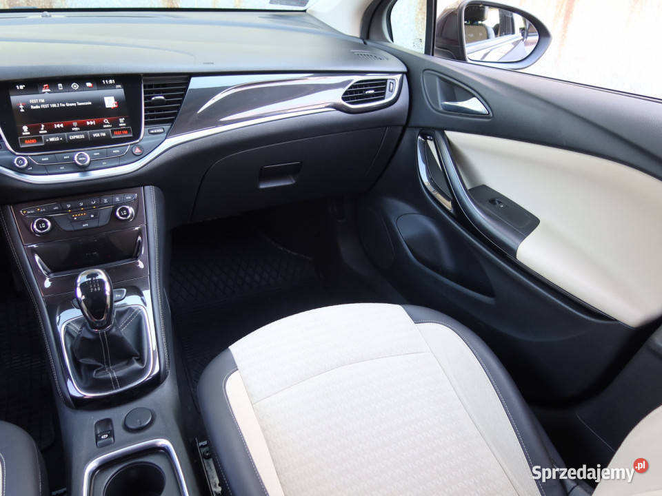 Opel Astra 14 T ABS Astra Katowice sprzedam