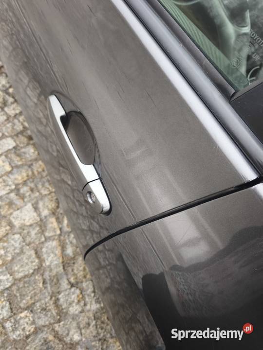 Toyota Auris 16 Benzyna 5d Klima Nowe opony Hak Strzegom