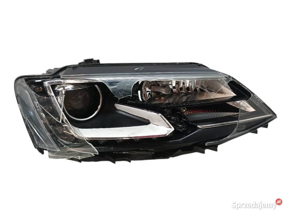 LAMPA PRZÓD PRAWA XENON 5C USZKODZONA VW Rok produkcji 2012