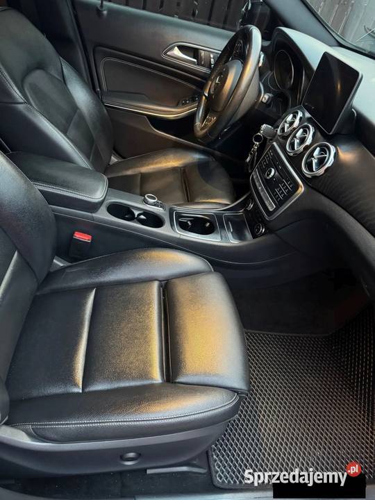 MercedesBenz GLA 20 Benz 250 4X4 211 2018r NOWY małopolskie Narama sprzedam