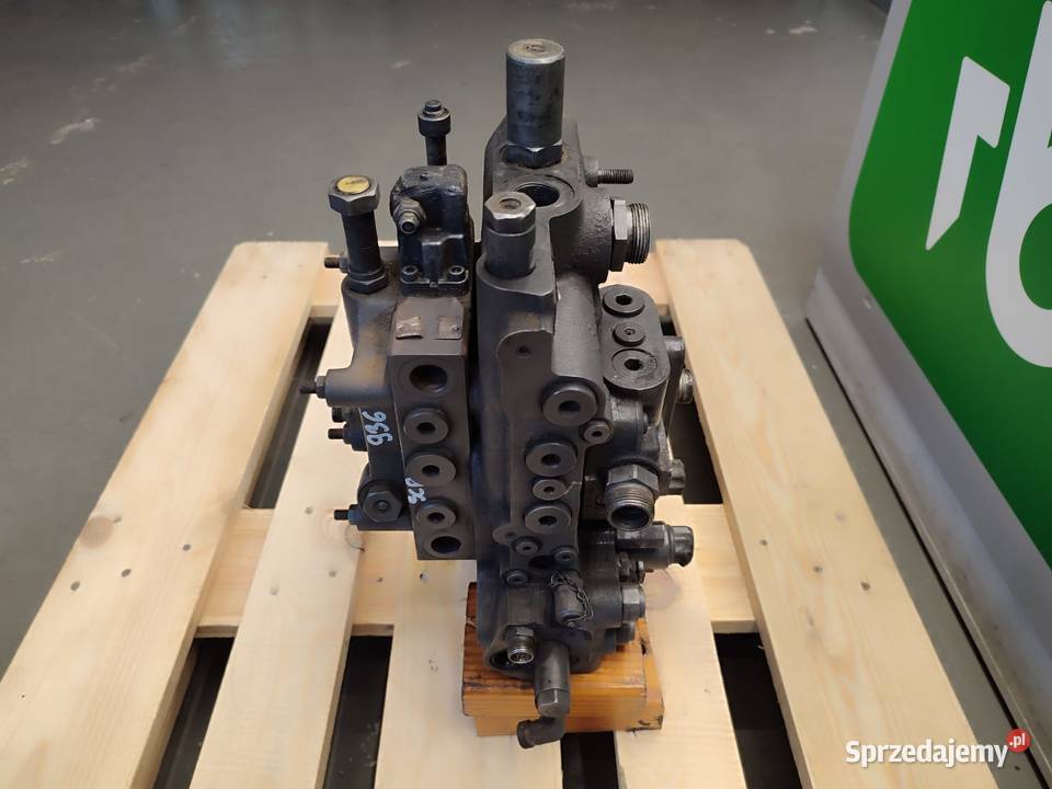 Rozdzielacz hydrauliczny G931962025100 Fendt 936 sprzedam