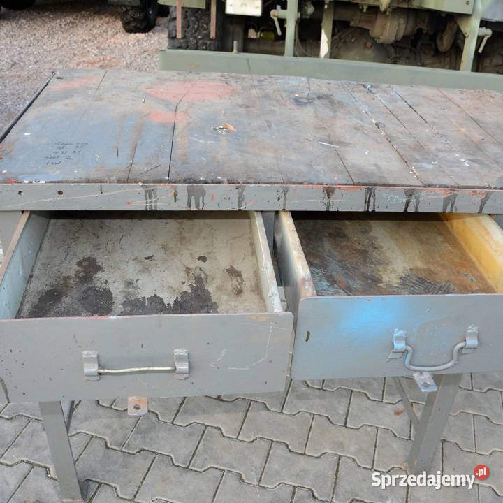 Stół warsztatowy narzędziowy roboczy z Wojska mazowieckie Nowy Gózd