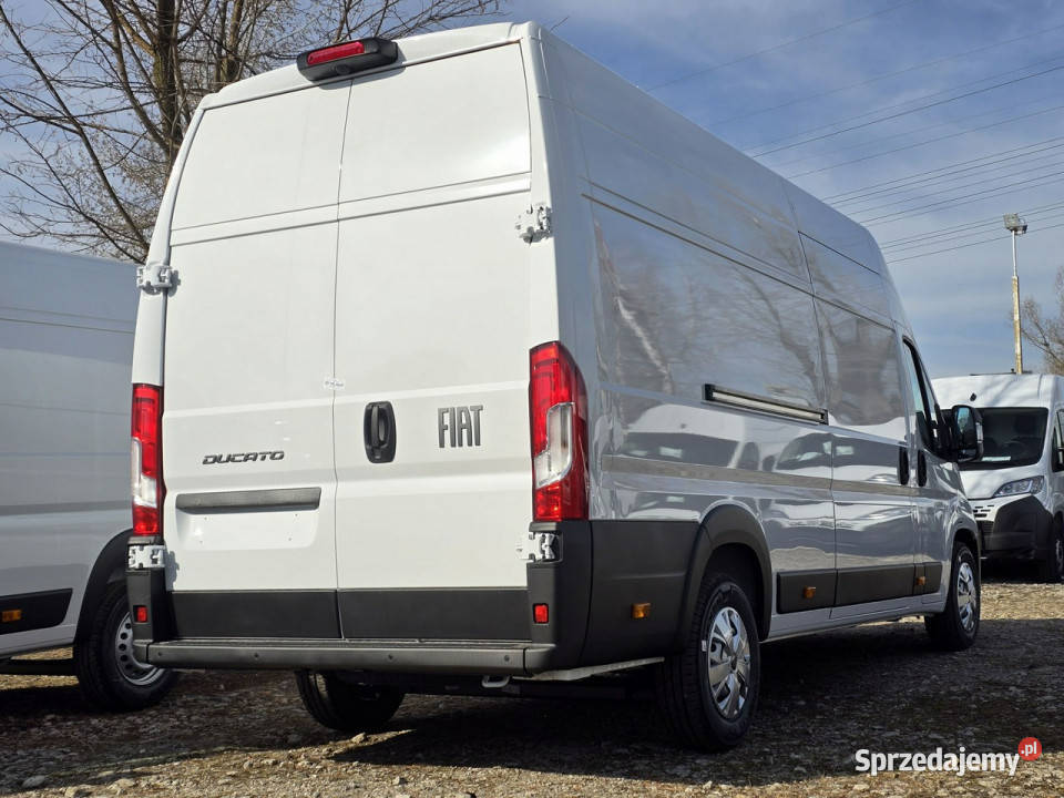 Fiat Ducato MAXI Furgon L4H3 2025 22 180 17m3 komputer pokładowy Warszawa