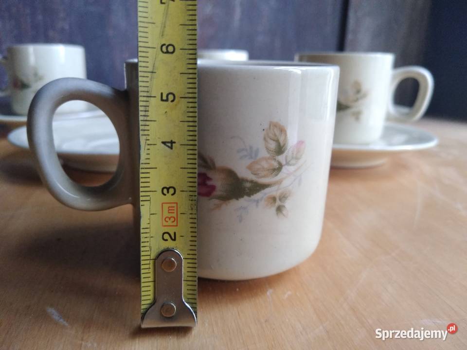 Serwis kawowy filiżanki spodeczki Tułowice PRL Dąbrowa Górnicza sprzedam