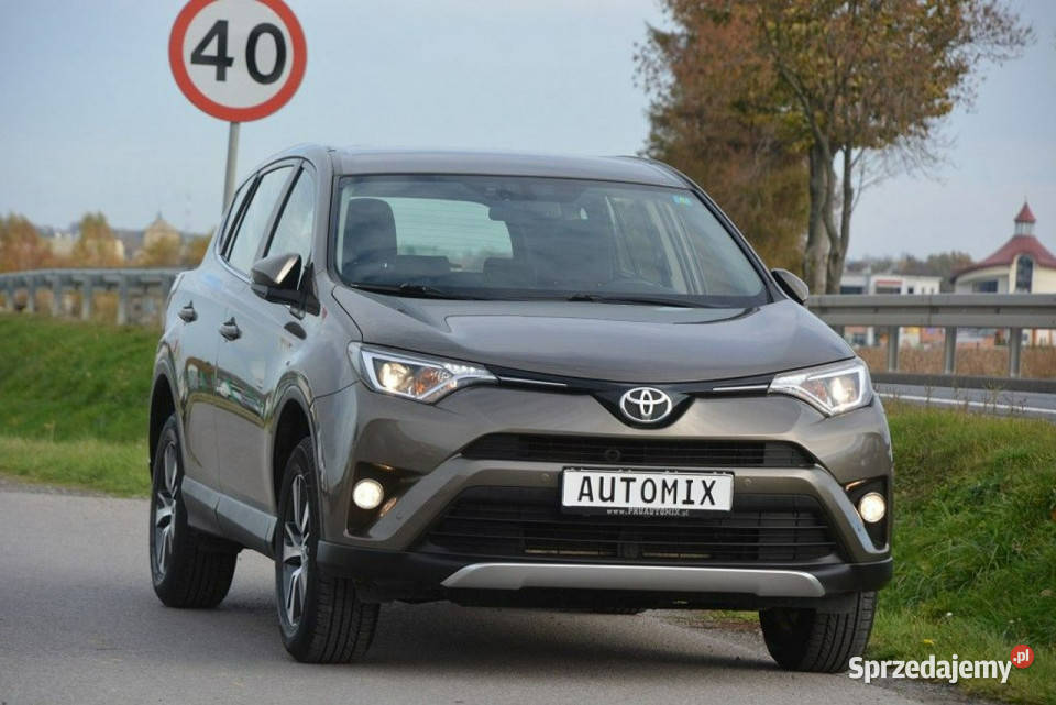 Toyota RAV4 20 Benzyna 4x4 automat nawi kamera tempomat Sędziszów Małopolski sprzedam