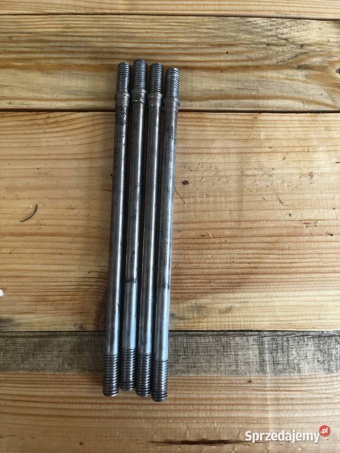 Szpilki cylindra MZ ETZ