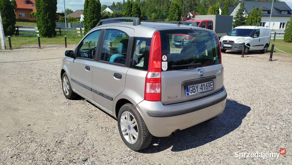 Fiat Panda 12 benzyna Bogate Wyposażenie Niski Bytów
