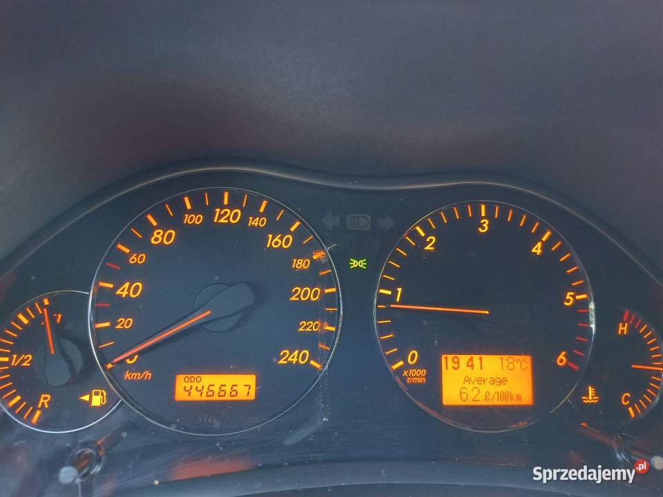 Sprzedam Toyotę Avensis T25 20 D4D Liftback HAK serwisowany w ASO Białystok