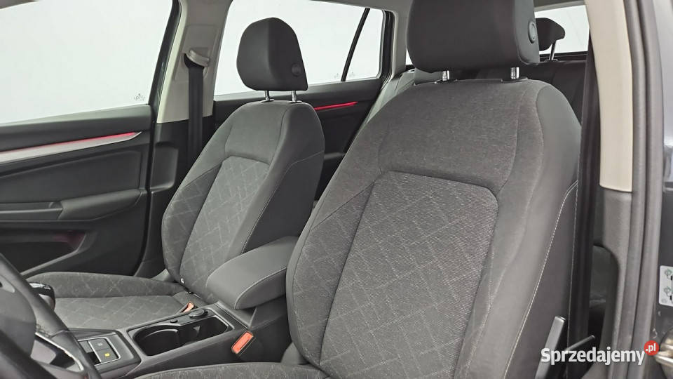 Volkswagen Golf VIII 20 TDI Life Z Polskiego czujnik zmierzchu Warszawa sprzedam