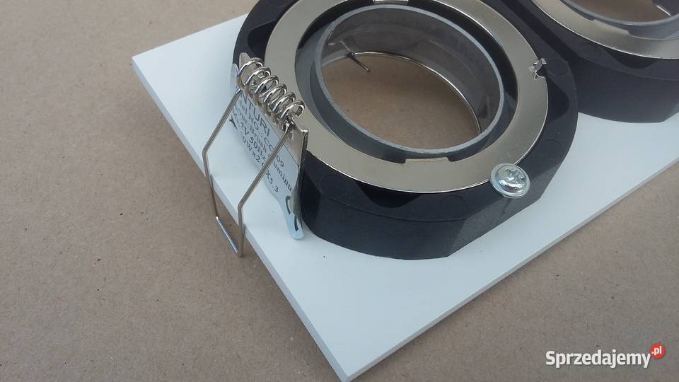 Szanowni Państwo Klient zwrócił oprawy bo miał Warszawa