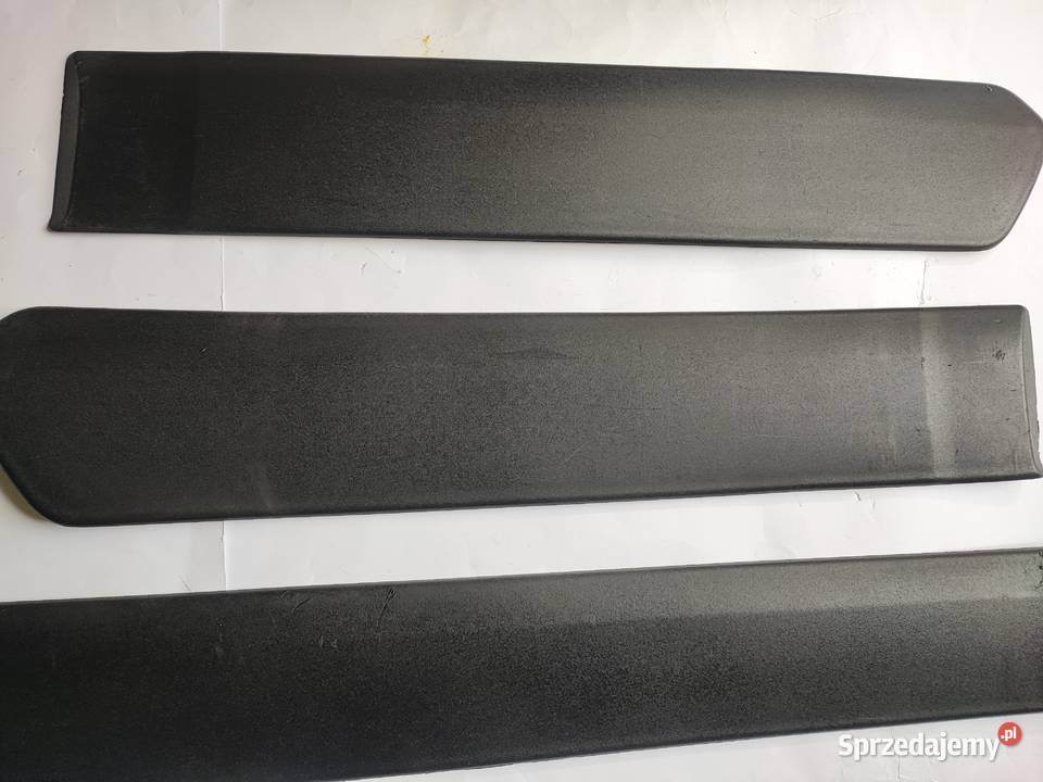 Listwa drzwi Suzuki Sx4 listwa boczna ozdobna osobowe