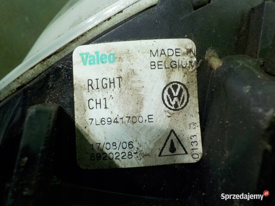 VW TOUAREG I 7L 25 TDI AUT 06r 5D halogen prawy Suków sprzedam