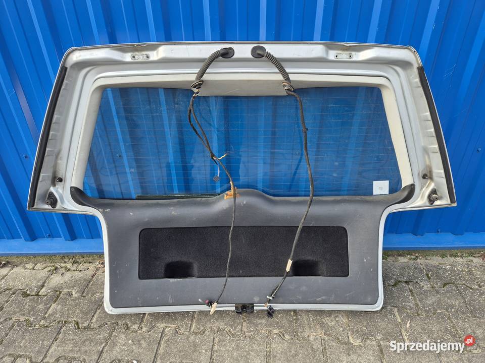 KOMPLETNA KLAPA BAGAŻNIKA TYŁ VW PASSAT B5 FL Działoszyce
