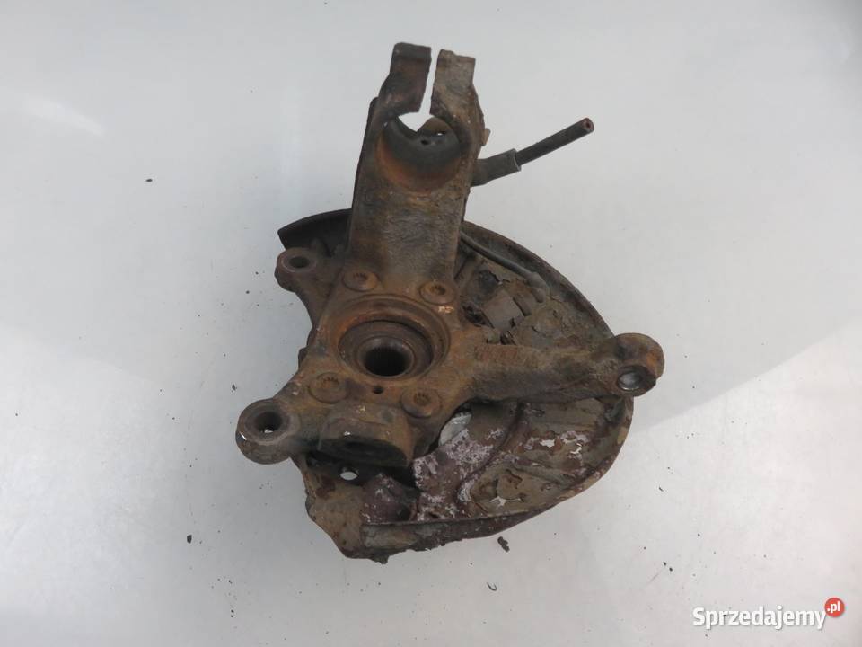 ZWROTNICA PIASTA PRZEDNIA PRAWA VW GOLF V 19 TDI