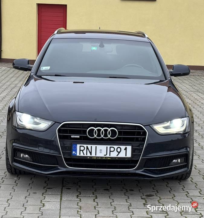 Audi a4 b8 2015 260000km Sitno sprzedam
