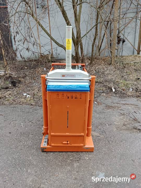 Belownica prasa do foli kartonu makulatury łódzkie Drzewica sprzedam