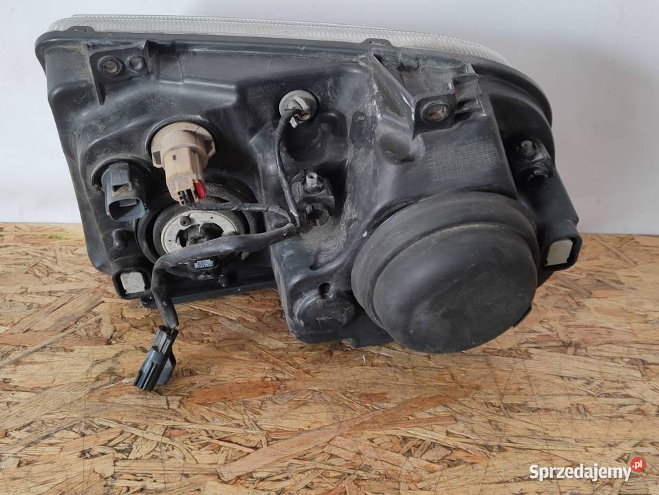 Lampa Xenon Prawy Przód Chrysler 300c 20042010 wielkopolskie Pleszew sprzedam