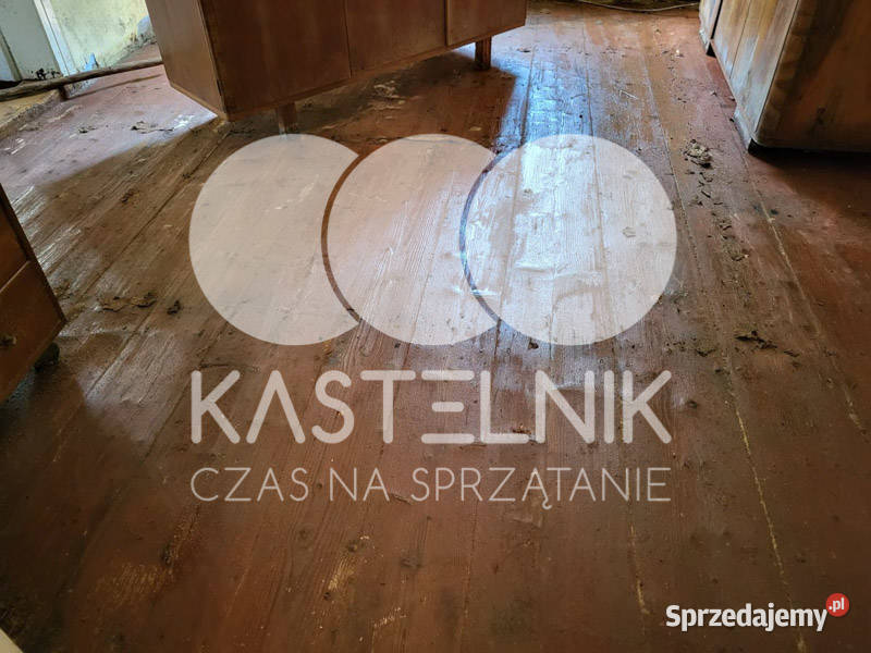 Sprzątanie zalaniach usuwanie szkód Chojnów Osuszanie i odgrzybianie