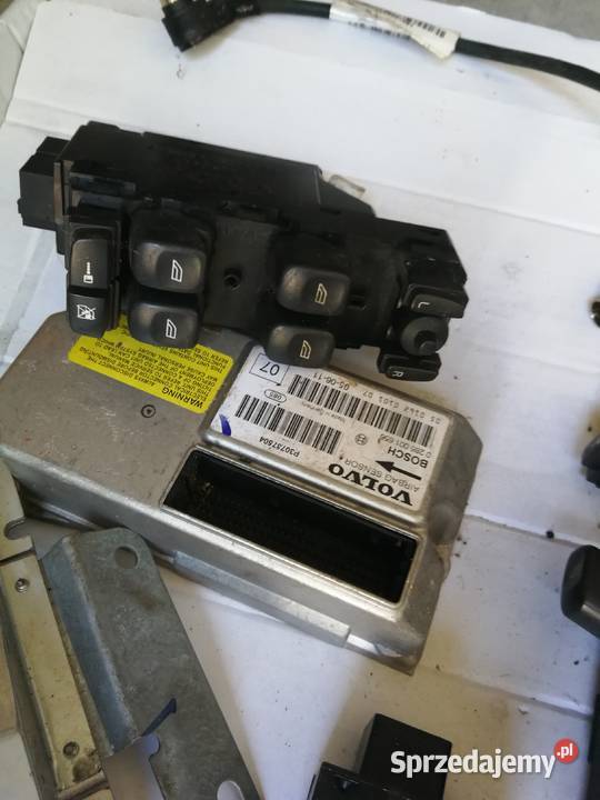 Volvo S60R pozostałości elektronika osobowe