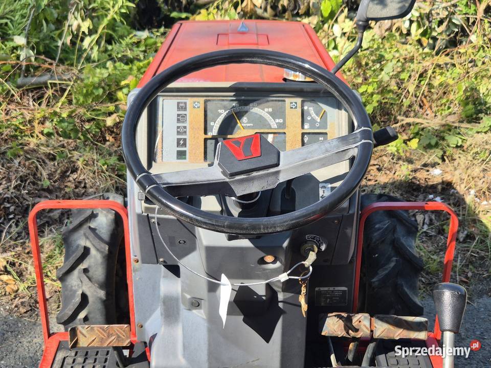 Traktorek traktor YANMAR FF225D 22 44 Napęd 4x4 Małuszyn