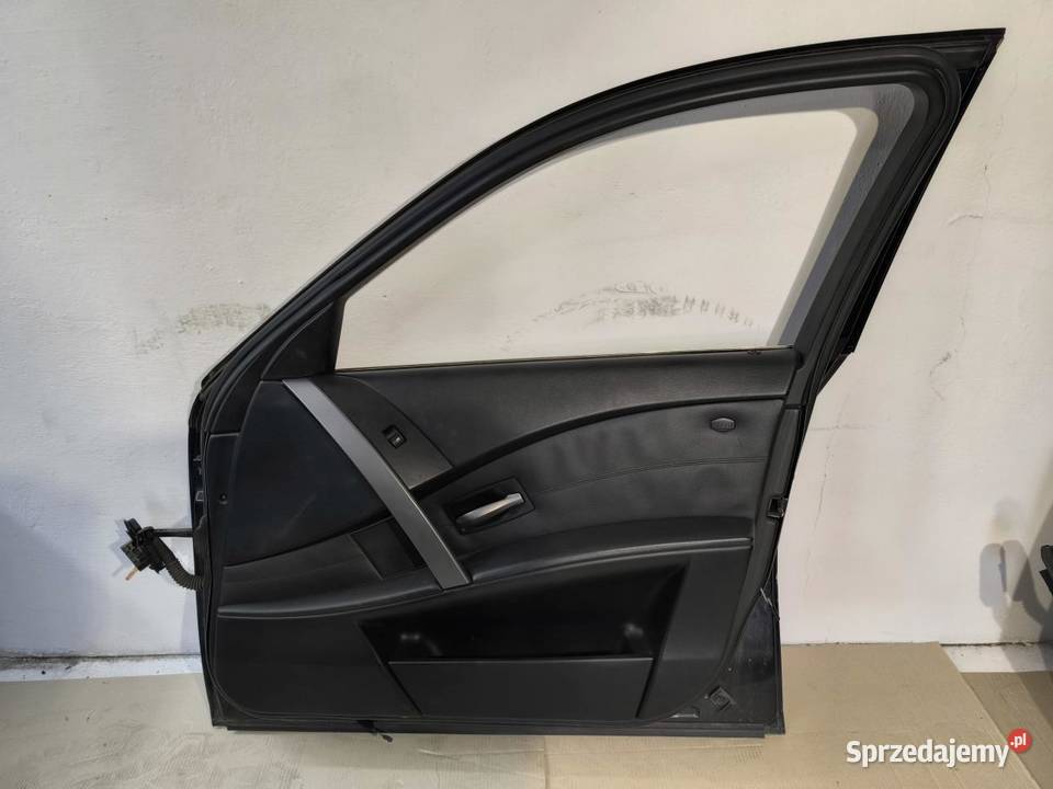 DRZWI KOMPLETNE PRAWY PRZÓD 668 BMW E61 wielkopolskie sprzedam