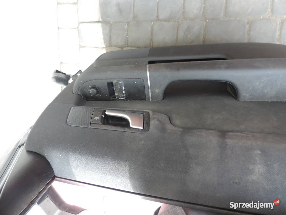 AUDI A2 DRZWI LEWY PRZÓD osobowe Nowy Sącz