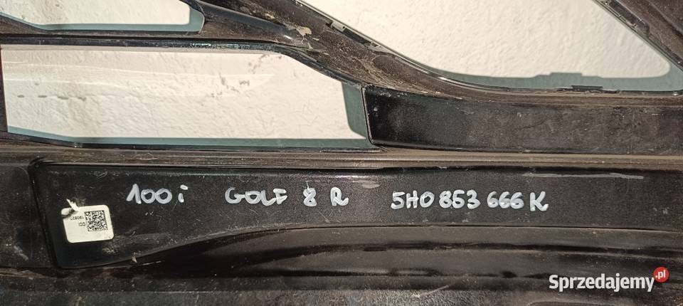 VW GOLF VIII 8 R KRATKA ZDERZAKA PRAWA PRZEDNIA osobowe dolnośląskie Lubin