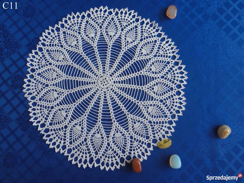 Serwetki białe szydełkowe na szydełku 3539 Lublin
