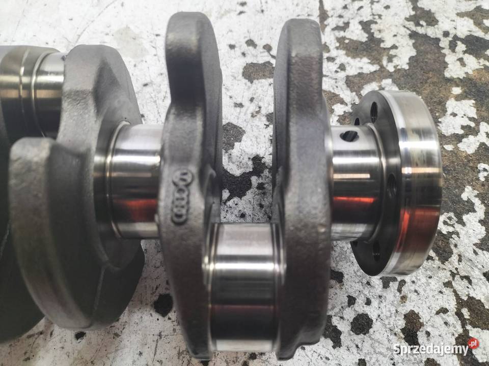 WAŁ KORBOWY 20 TDI 16V Audi A3 II 20032013 8P