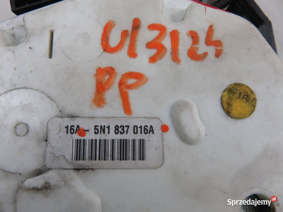 ZAMEK PRAWY PRZEDNI VW PASSAT CC B6 5N1837016A sprzedam
