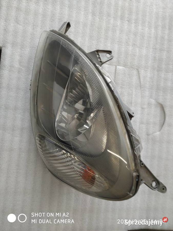 Toyota Yaris lampa mazowieckie