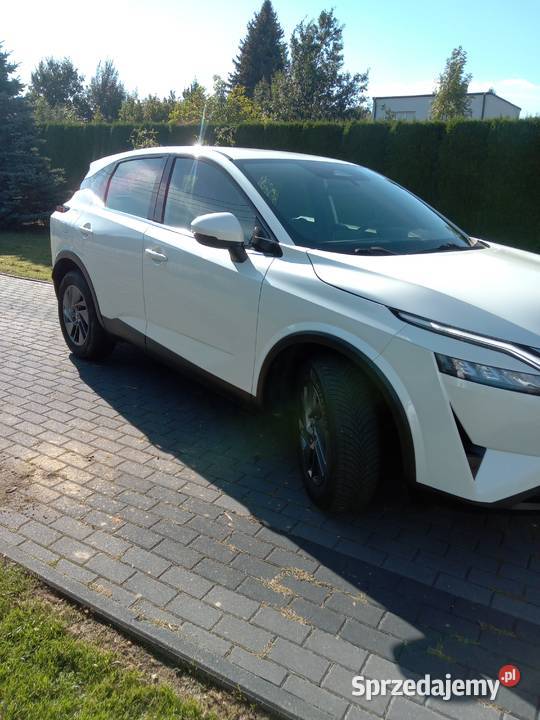 Nissan Qashqai 2022r bezwypadkowy biała perła wielofunkcyjna kierownica Nissan Gorlice