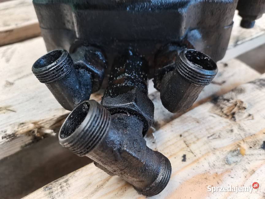 Neuson 6002 Silnik obrotu sprzedam