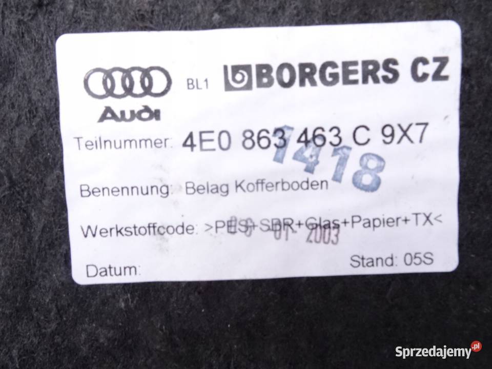 AUDI A8 D3 0310 WYKLADZINA PODLOGA BAGAZNIKA Przemęt