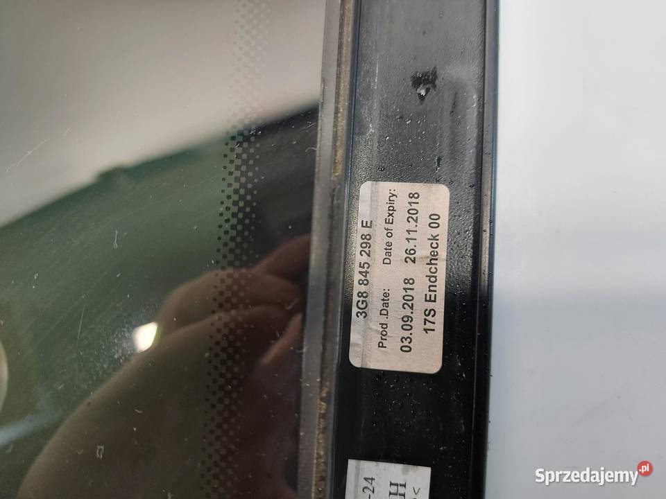 VW Arteon 3G8 2018r SZYBA KAROSERYJNA PRAWY TYŁ