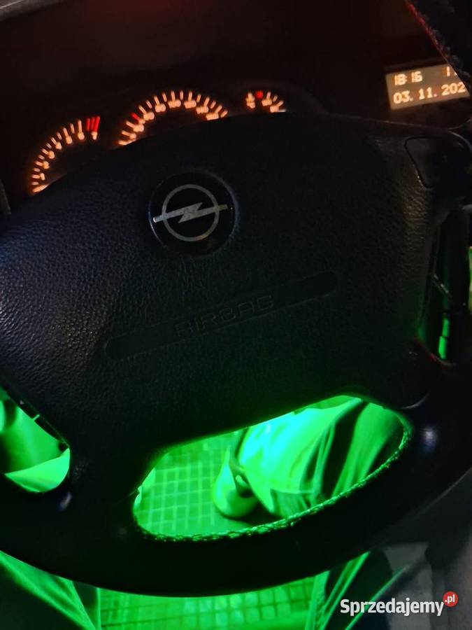 sprzedam samochod osobowy Opel vectra B Z 20 Piła