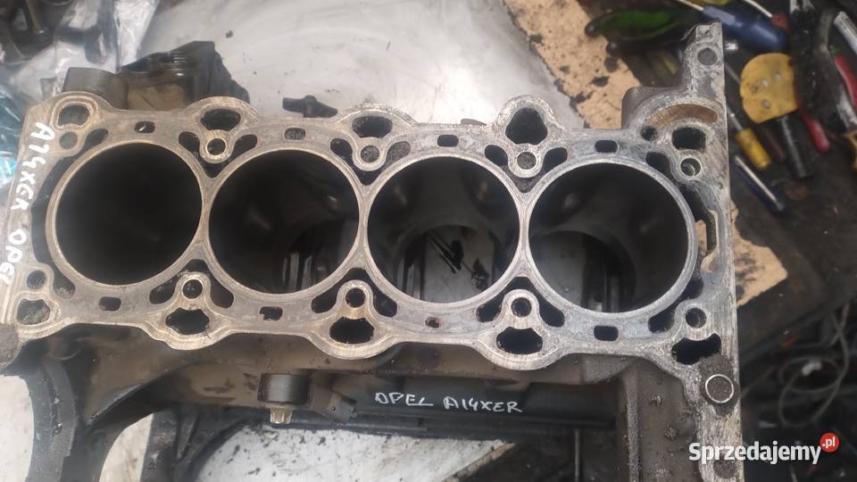 OPEL ASTRA CORSA 14 16V A14XER blok silnika Kielce sprzedam