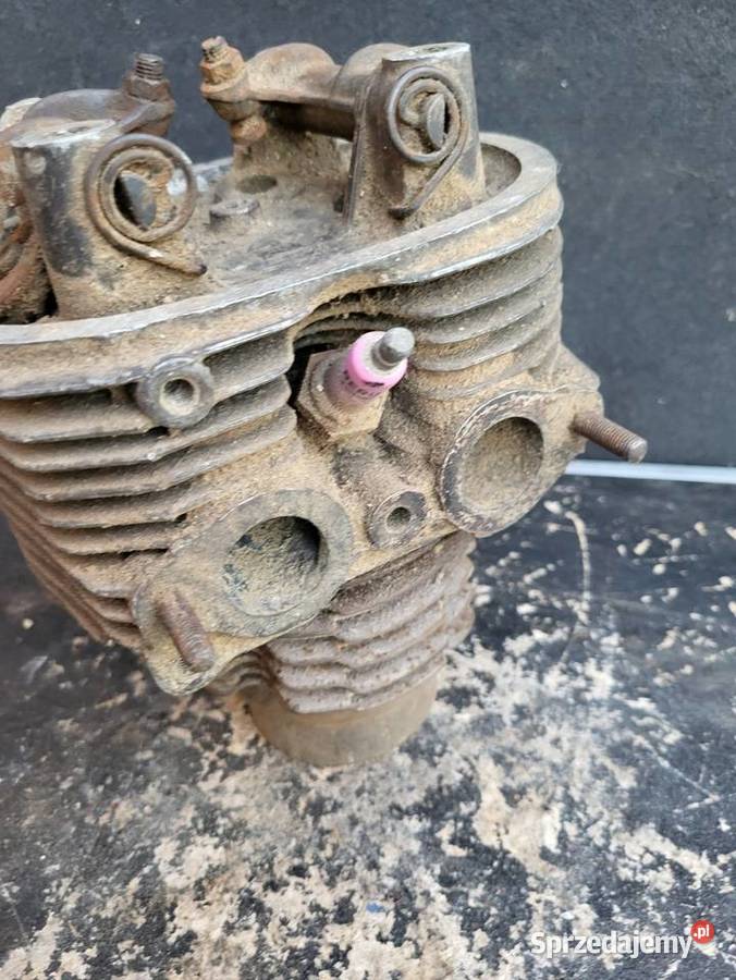 CYLINDER GŁOWICA CITROEN 2CV 2 CV STARY TYP Cylindry, głowice, pierścienie Rybnik
