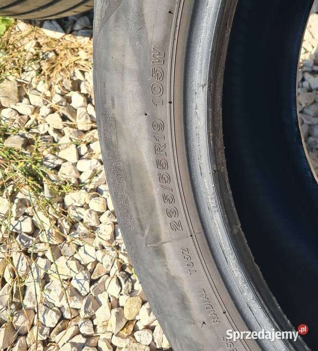 Opony Bridgestone 23555R19 4 19cale Lubenia