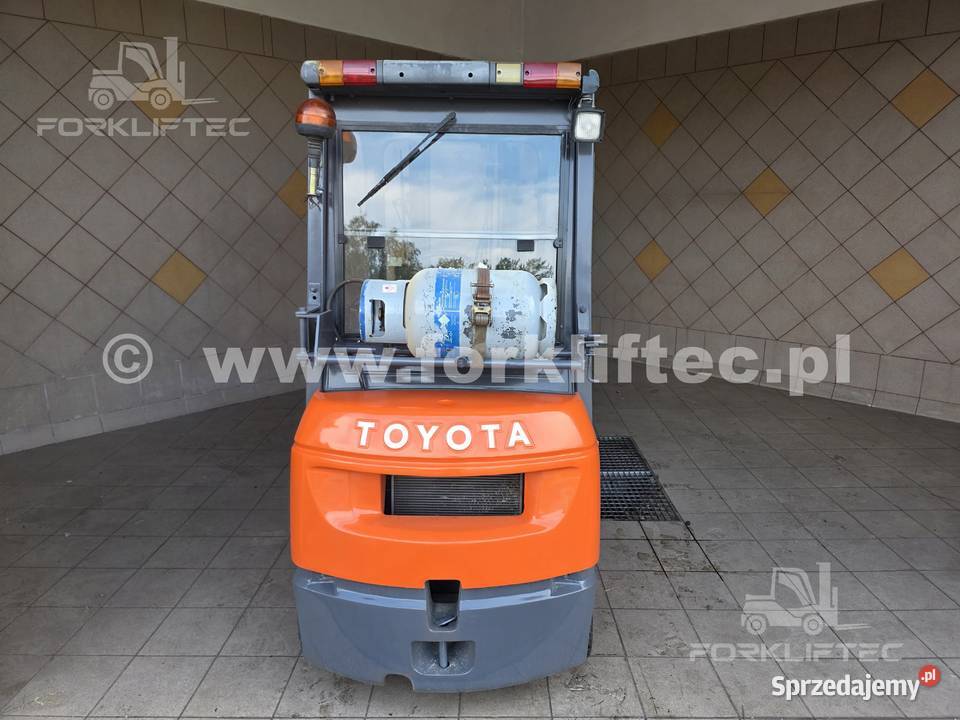 Wózek Widłowy TOYOTA 7FG18 Przesuw boczny TOYOTA gaz Wózki widłowe Lędziny sprzedam
