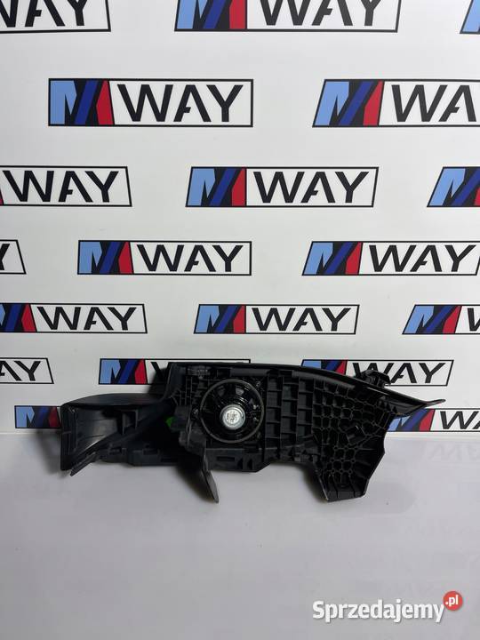 BMW F20 F21 OSŁONA MASKOWNICA GŁOŚNIKA PRAWA