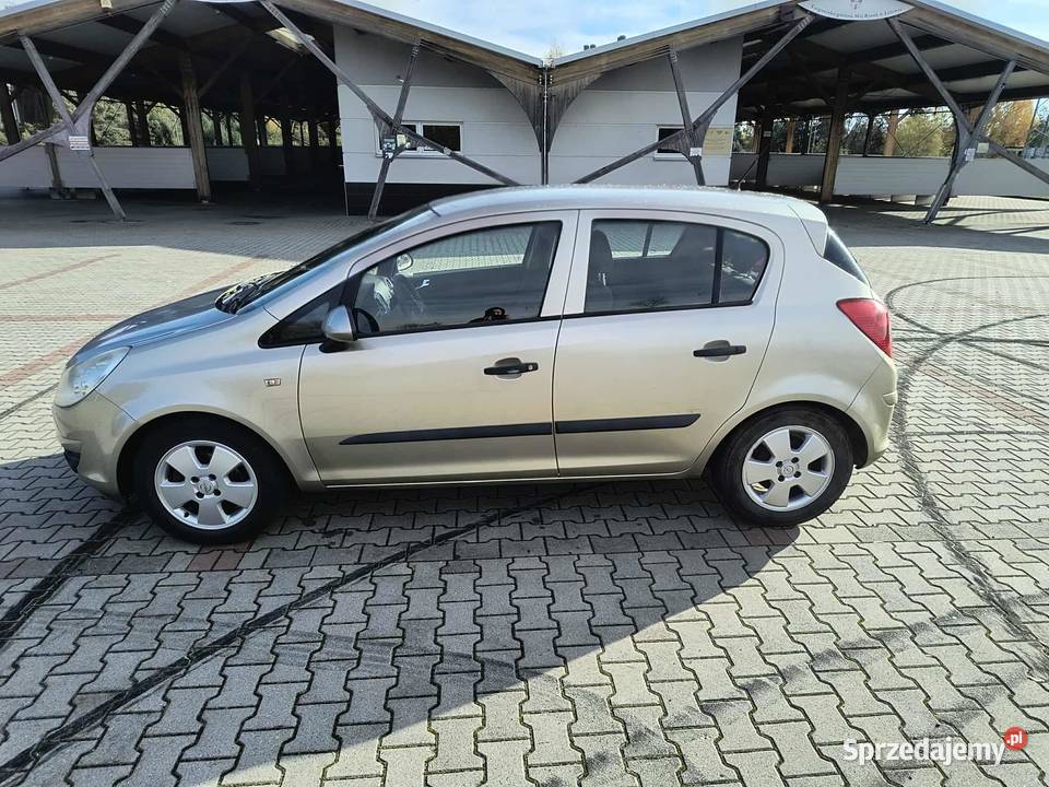 Opel Corsa 12LPG 145 bezwypadkowy Koniecpol
