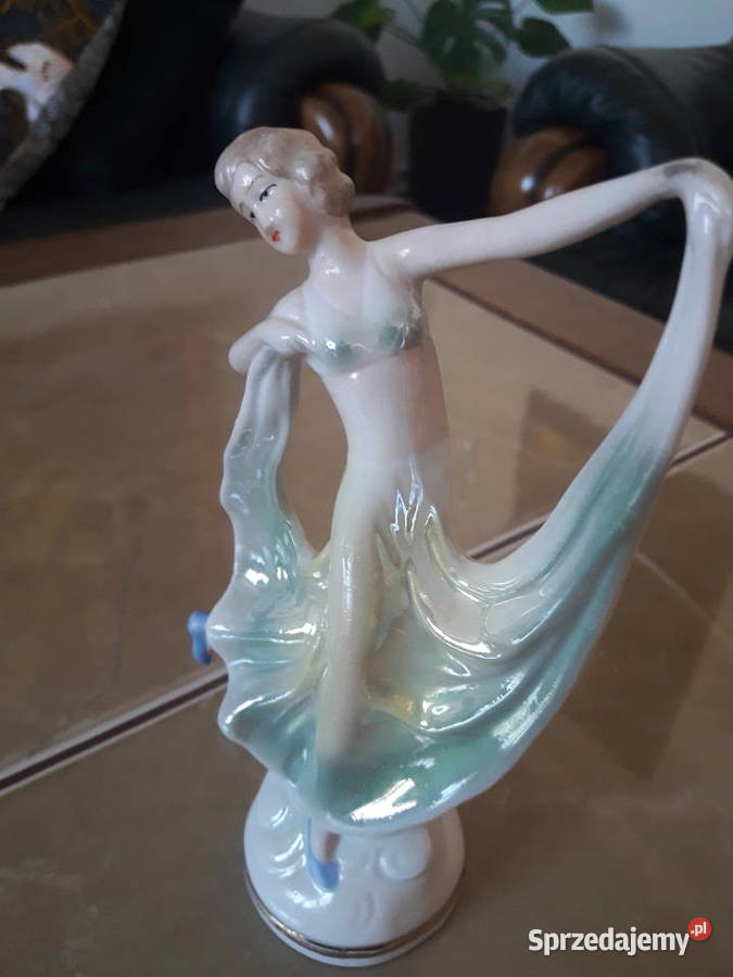 Baletnica porcelana art deco Janów Lubelski